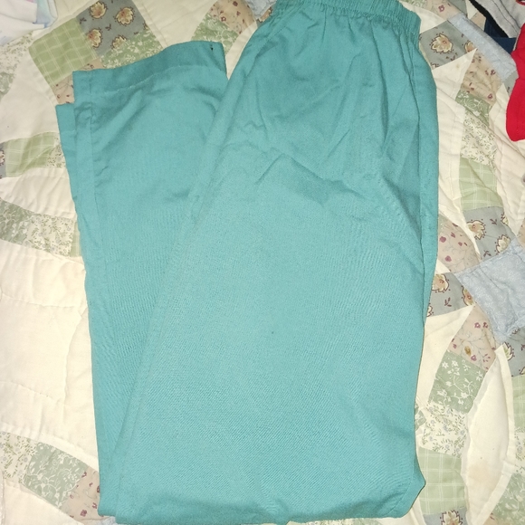 Scrub set - Picture 4 of 5